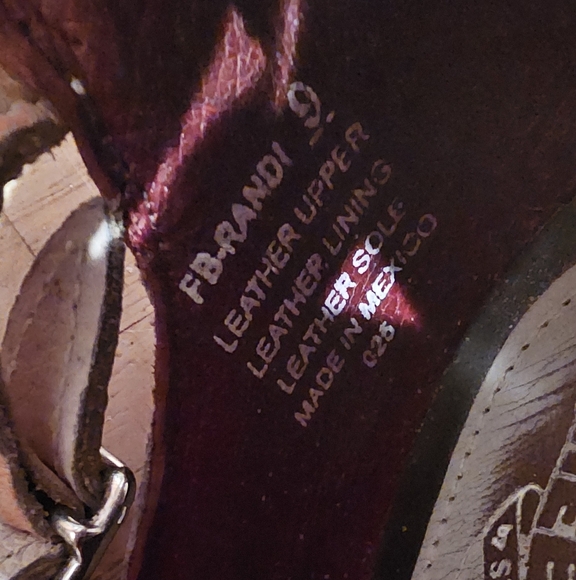 Rare Freebird Randi Crocodile-Embossed Pink/Blush EUC size 9 - Picture 5 of 7